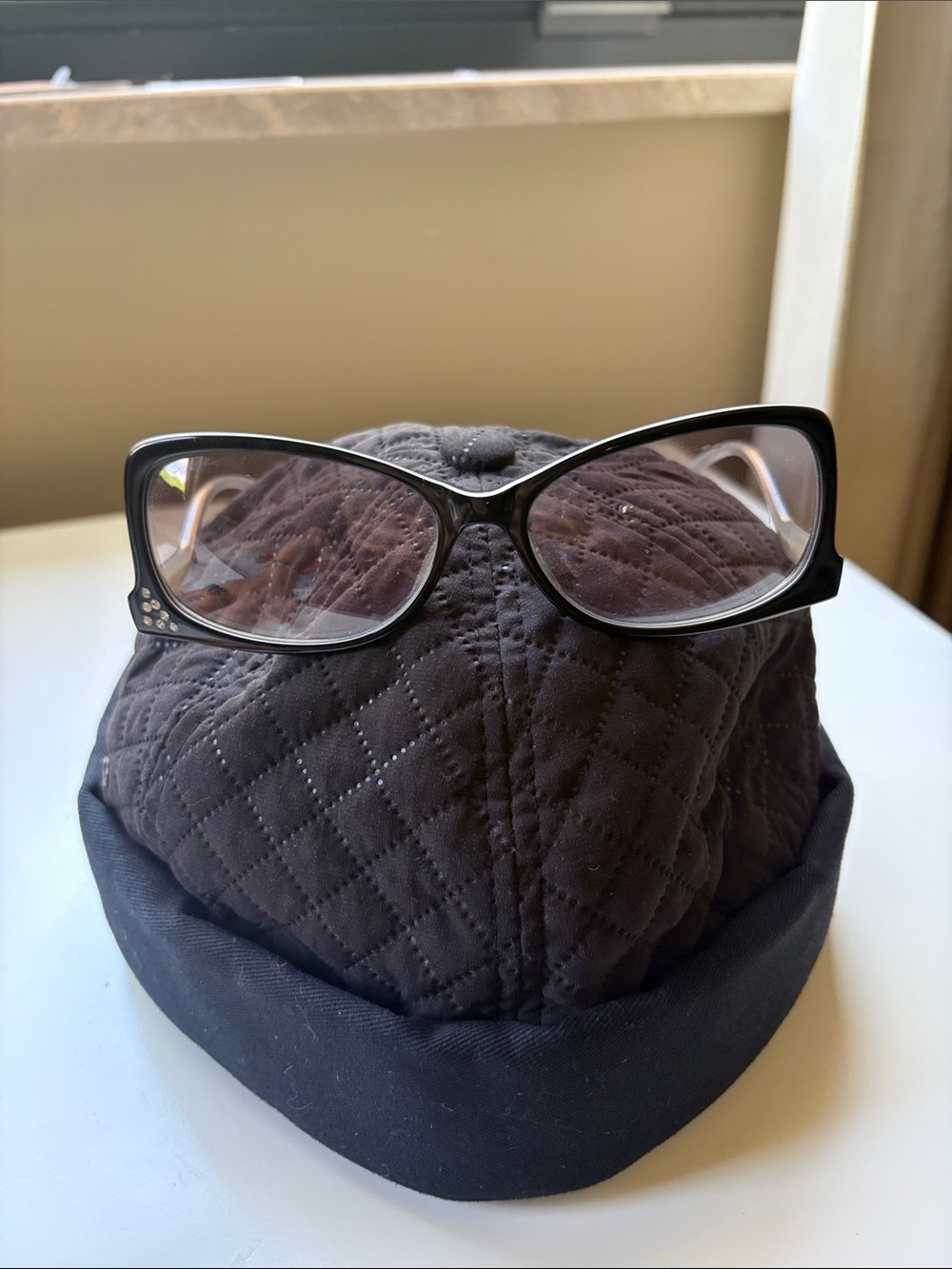 Vintage Burberry Stylish Black Sunglasses